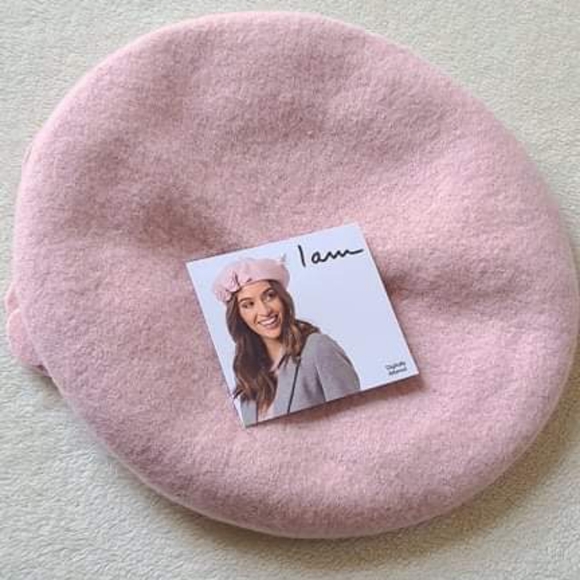 Women's Wool Blend Beret Cap - Picture 2 of 3